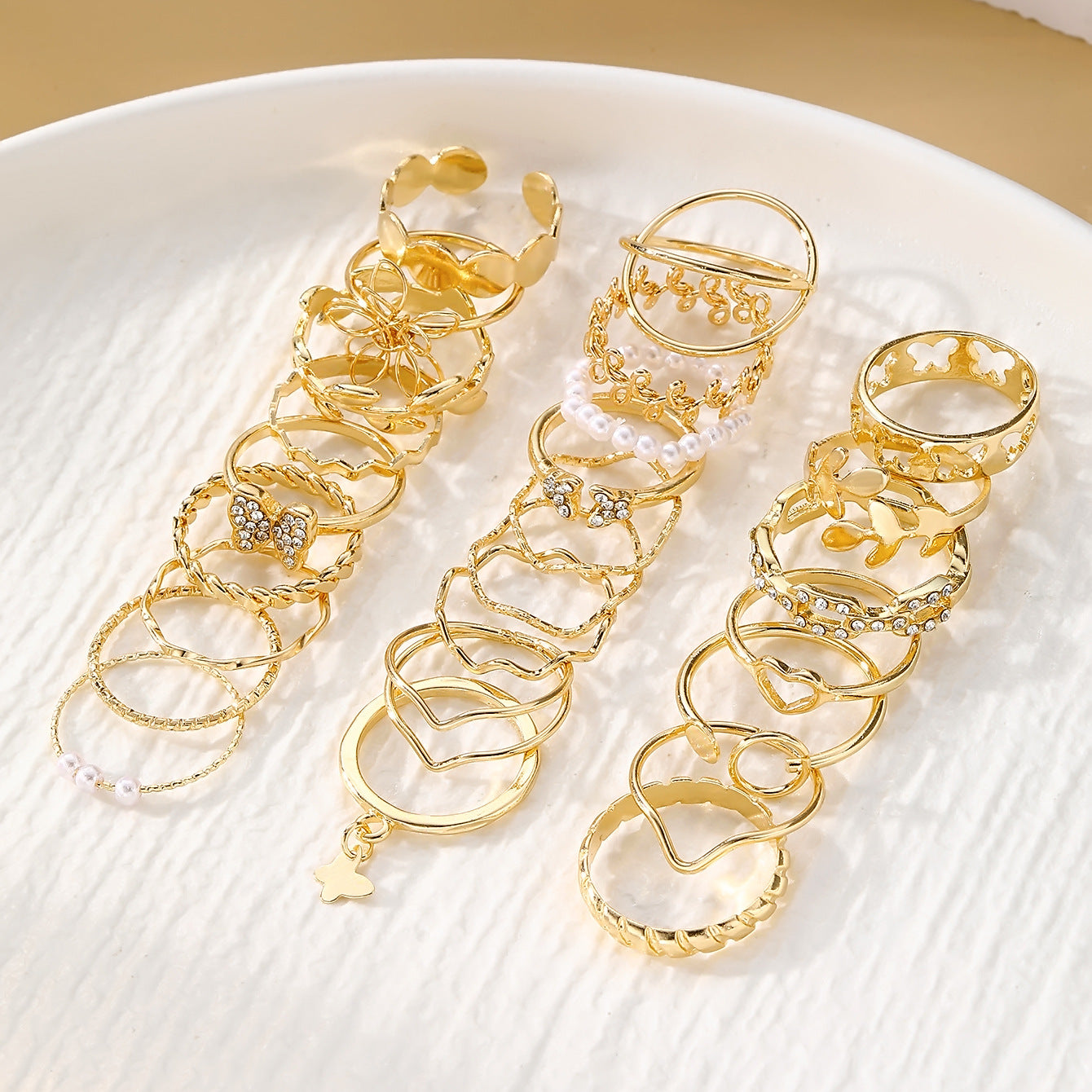 Butterfly Mixed Pearl Female Niche Senior Knuckle Suit Rings