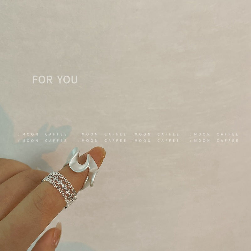 Twin Zircon Ruffles Lotus Leaf Retro Rings