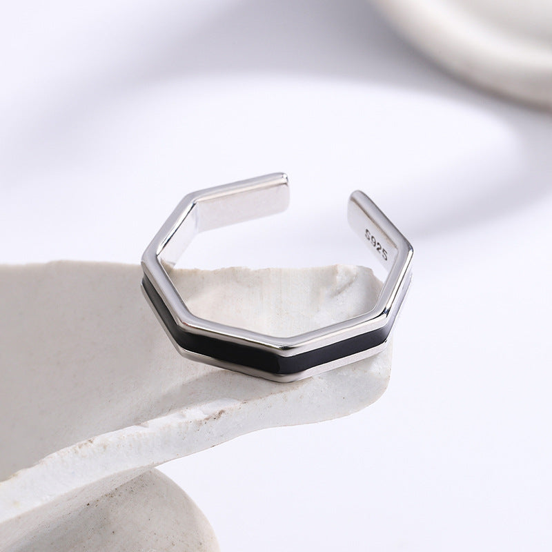 Fashionable Simple Elegant Black White Couple Personalized Minority Design Rings