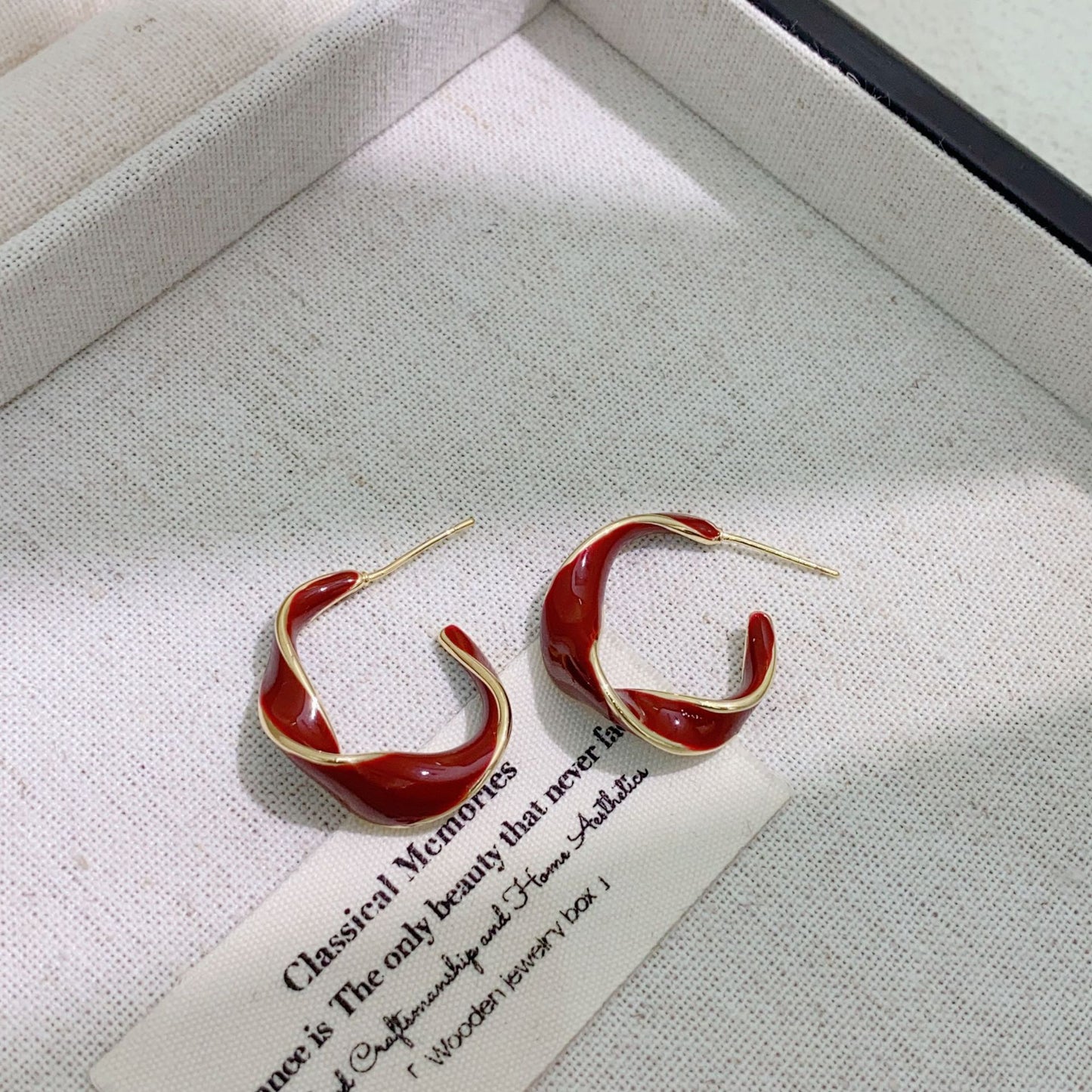 Enamel Drip Glazed Ear Mild Luxury Earrings