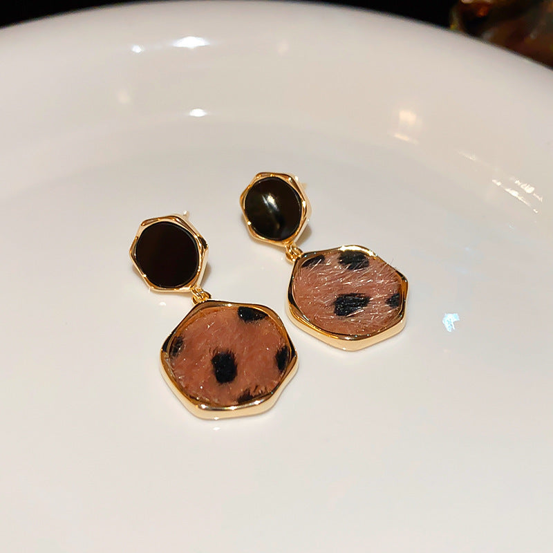 Sier Geometric Niche Design Elegant High-grade Earrings
