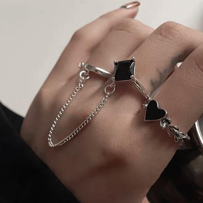 Chain Black Square Diamond Love Heart-shaped Suit Rings