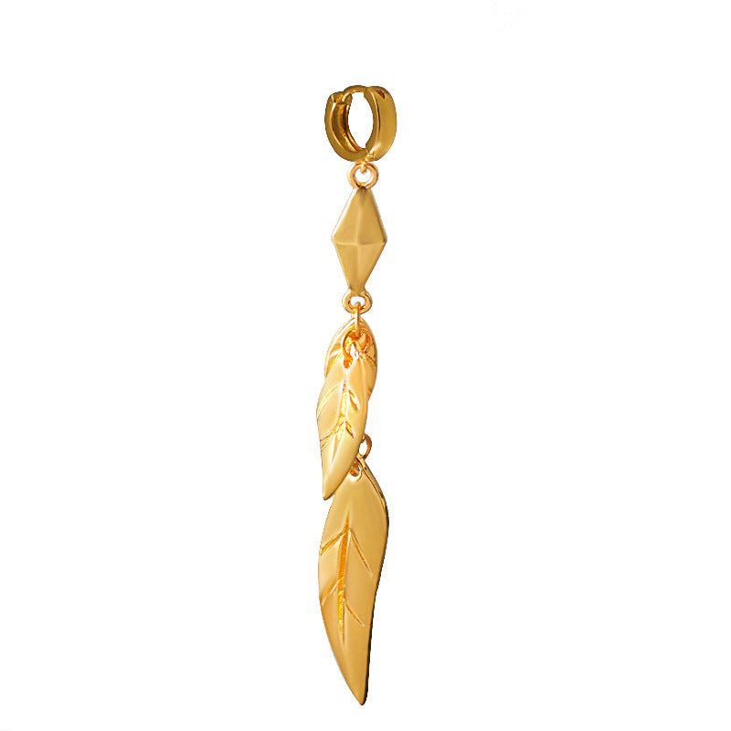 Travelers Empty Autumn Unilateral Temperament Feather Tassel Carved Earrings