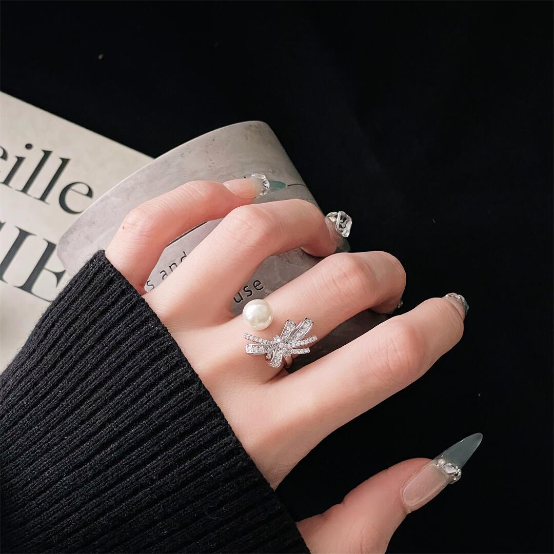 Elegant Personality Fashion Design Open High-grade Rings