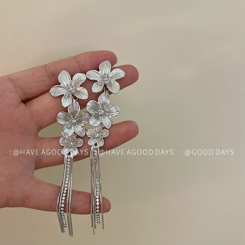 Metal Flower Long Fringe Sweet Cool Earrings