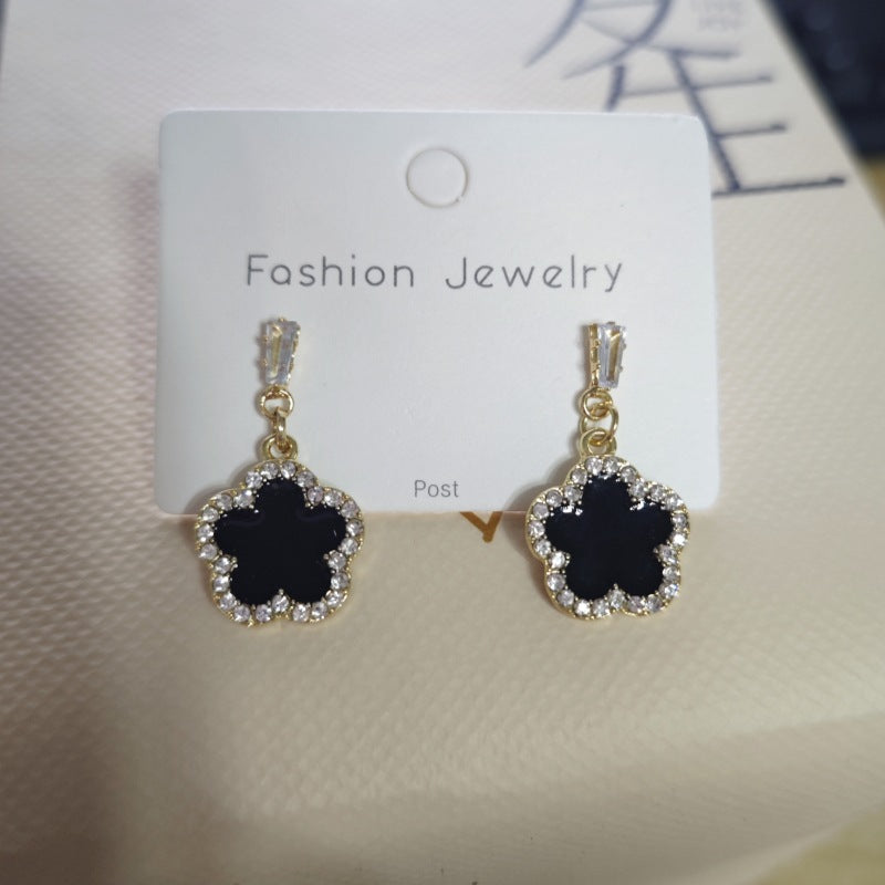 Women's Fashionable Loving Heart Zircon For Trendy Earrings