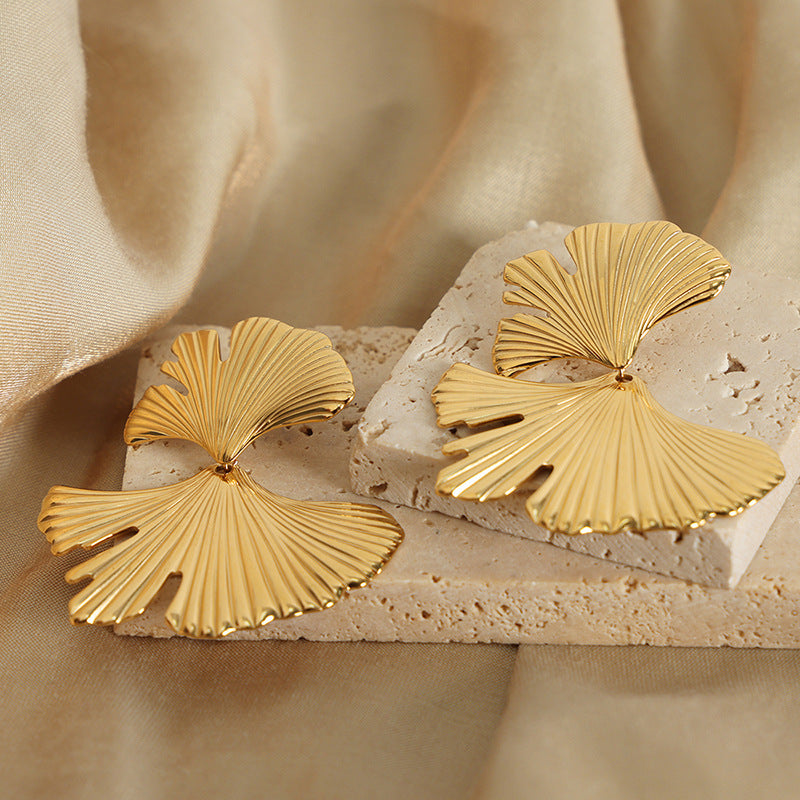 Women's Fan-shaped Pleated Fashionable Exaggerated Ginkgo Graceful Earrings
