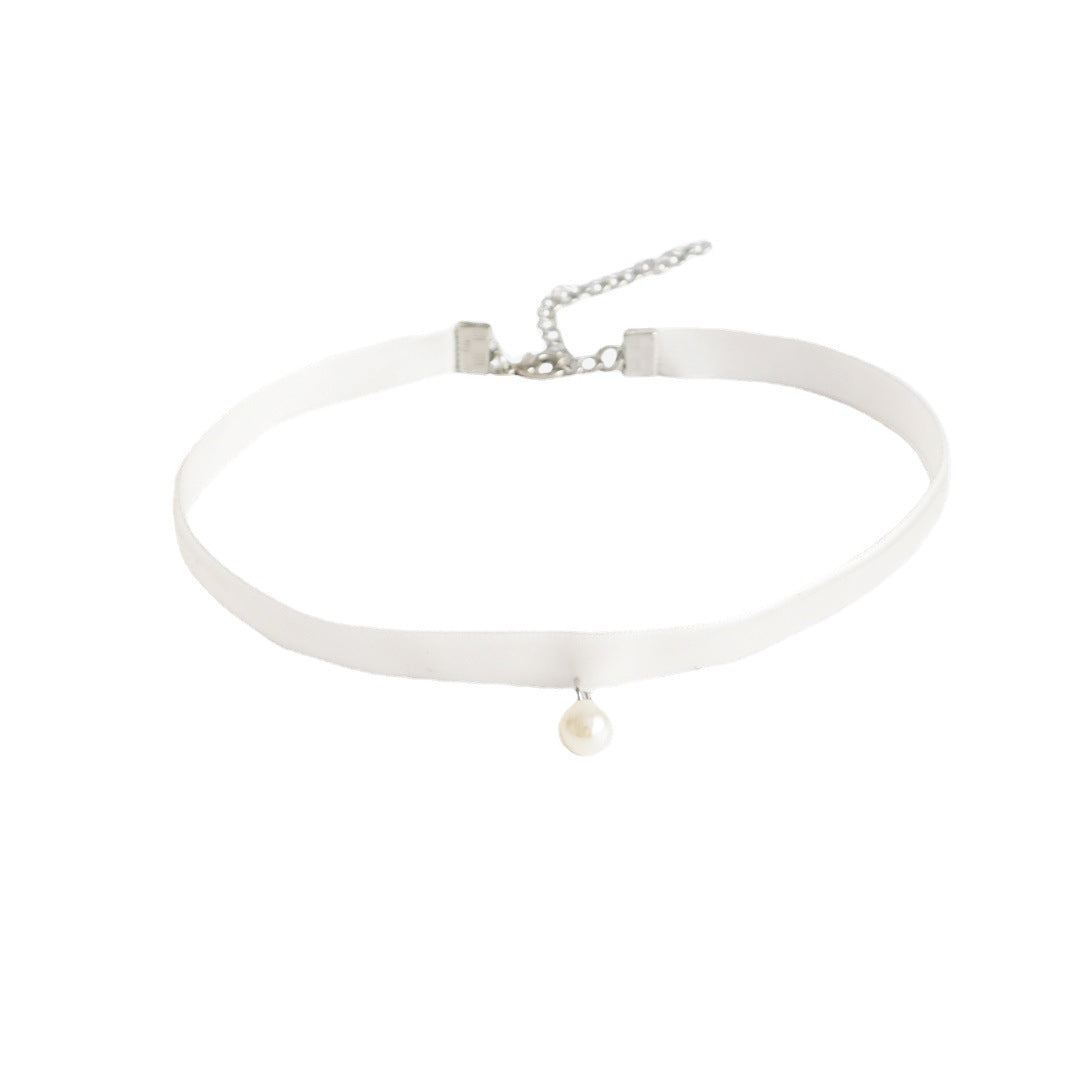 Female Accessories Heart White Veet Neckband Collar Pendants