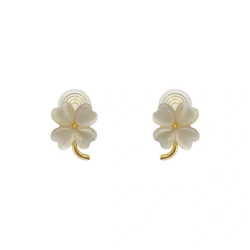 Women's Classic Opal Clover Commuter Exquisite Mosquito Coil Ear Clip Earrings