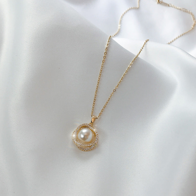 Women's Trendy Light Luxury Minority Clavicle Chain Titanium Necklaces