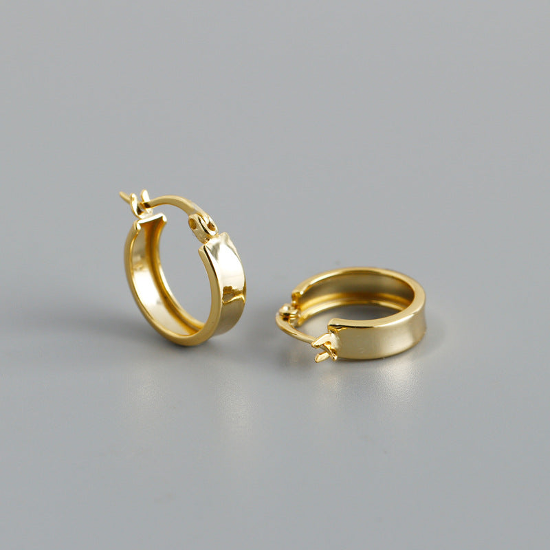 Women's Flat Simple Golden Personality Fashion More Earrings