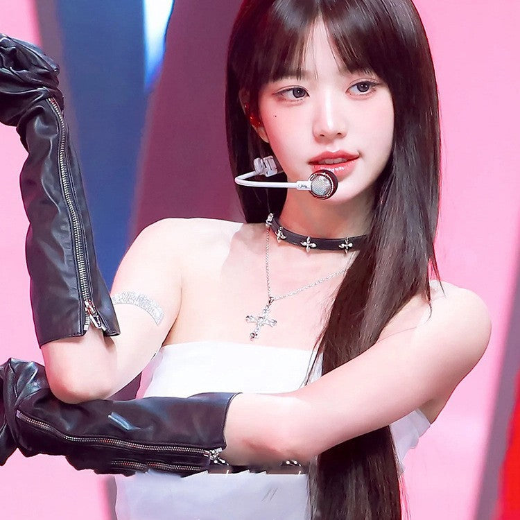 Zhang Black Cross Collar Female Twin Necklaces