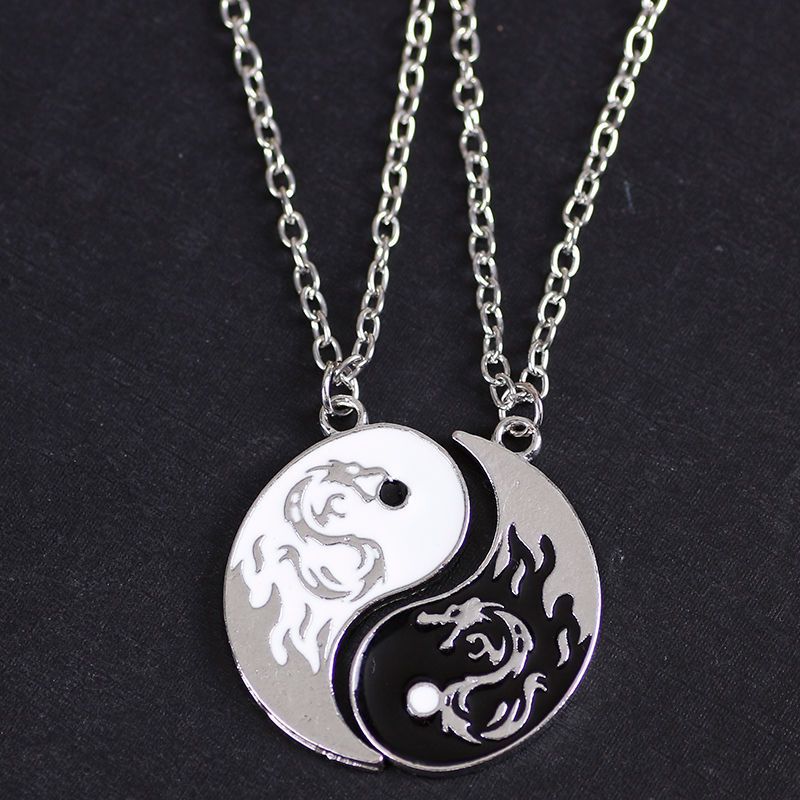 Creative Dragon Tai Gossip Totem Stitching Pendants
