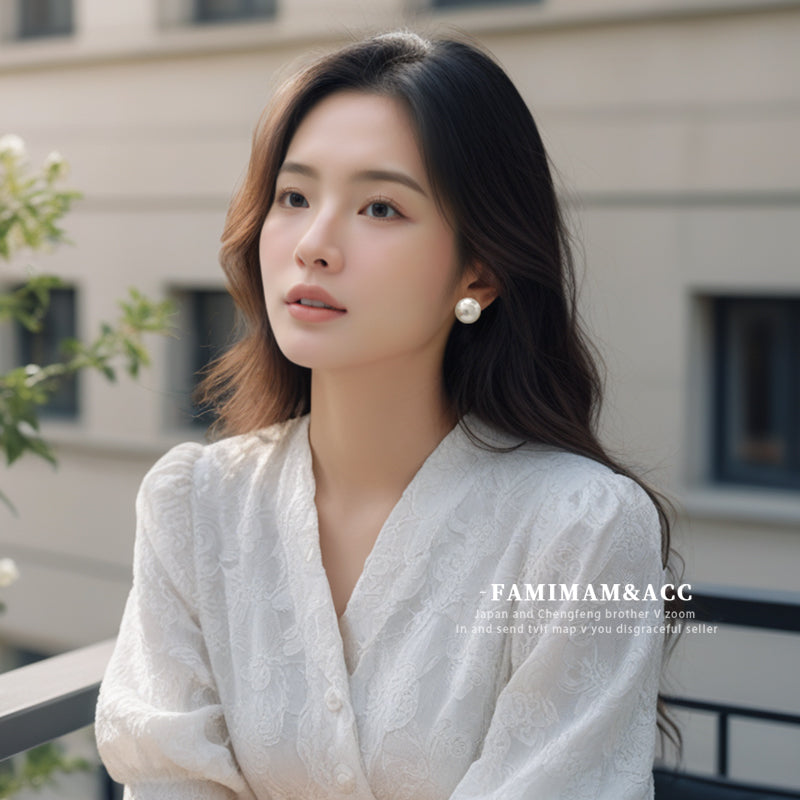 Women's Flat Round Steamed Bread Pearl High-grade Earrings