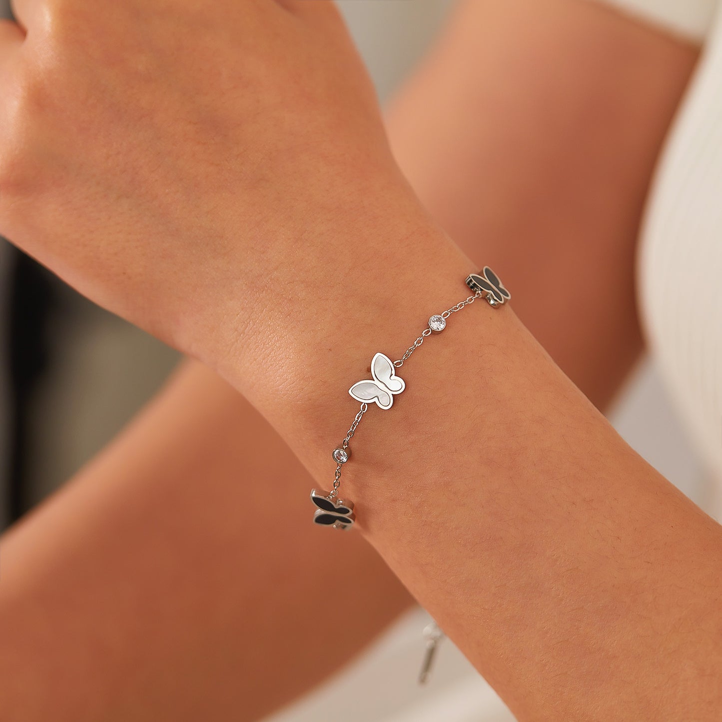 Women's Ornament Fashion Titanium Steel Light Luxury Bracelets