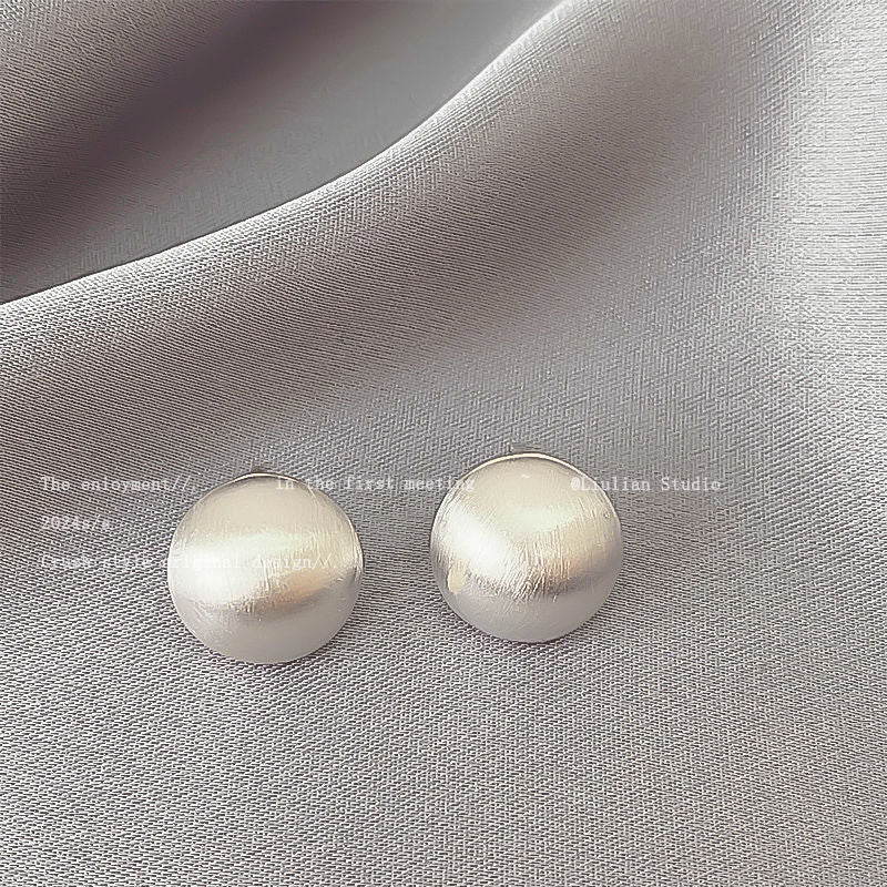 Women's Sier Simple Elegant Fashionable High-grade Niche Earrings