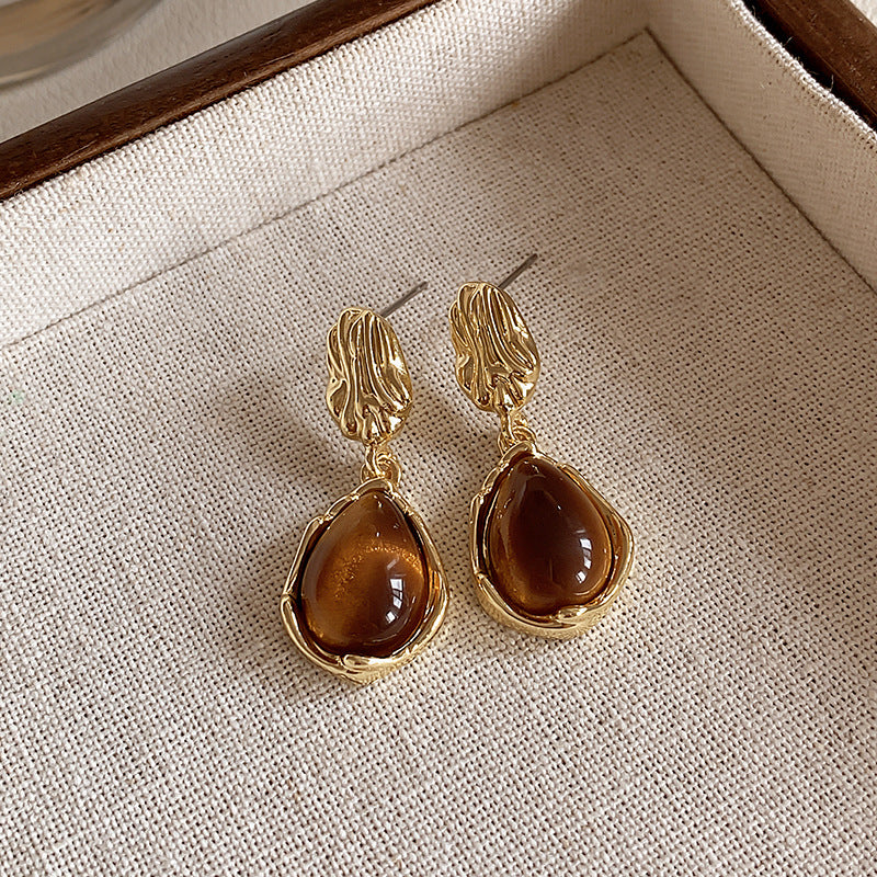 Women's French Retro Amber Elegant Design High-grade Earrings