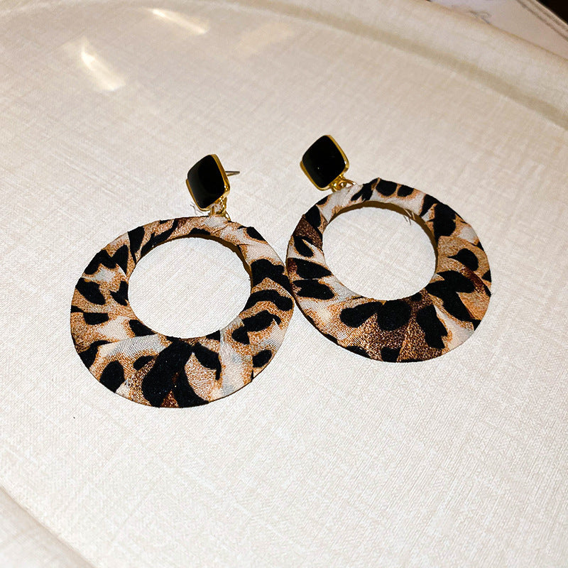 Leopard Print Artificial Leather Ear Fabulous Earrings