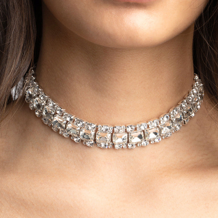 Women's Simple Rhinestone High-grade Retro Diamonds Clavicle Necklaces