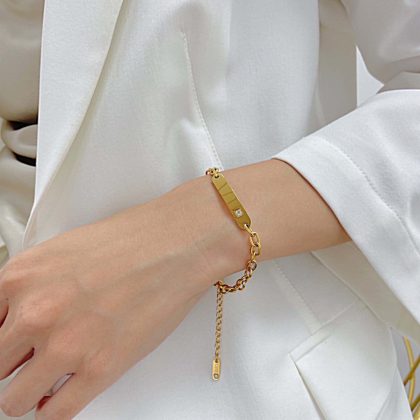 Steel Lettering Curved Accessories Simple Fashion Bracelets