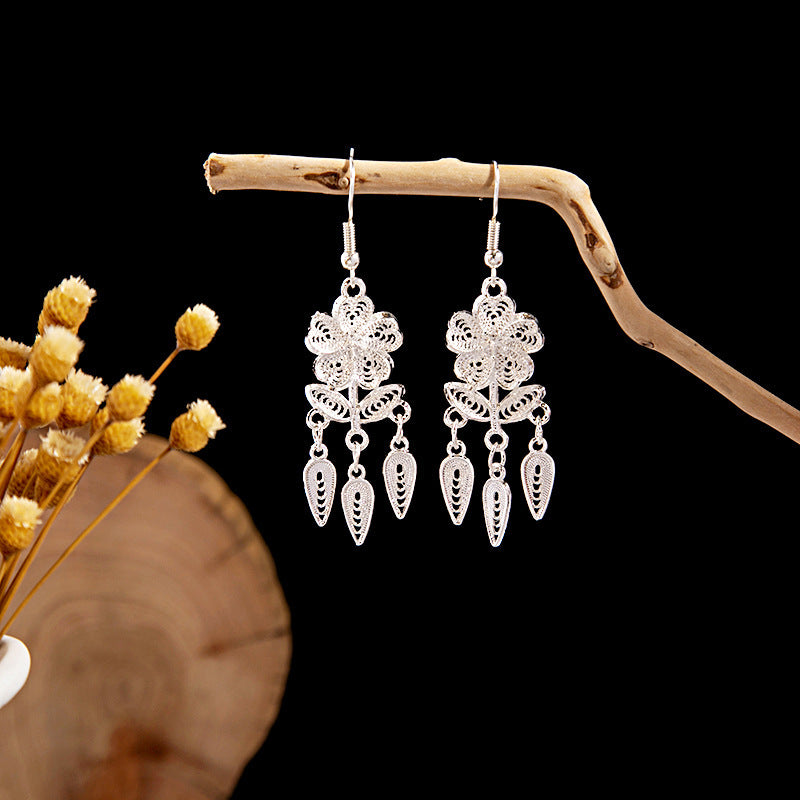 Sier Family Minority Ethnic Style Tourist Attractions Earrings