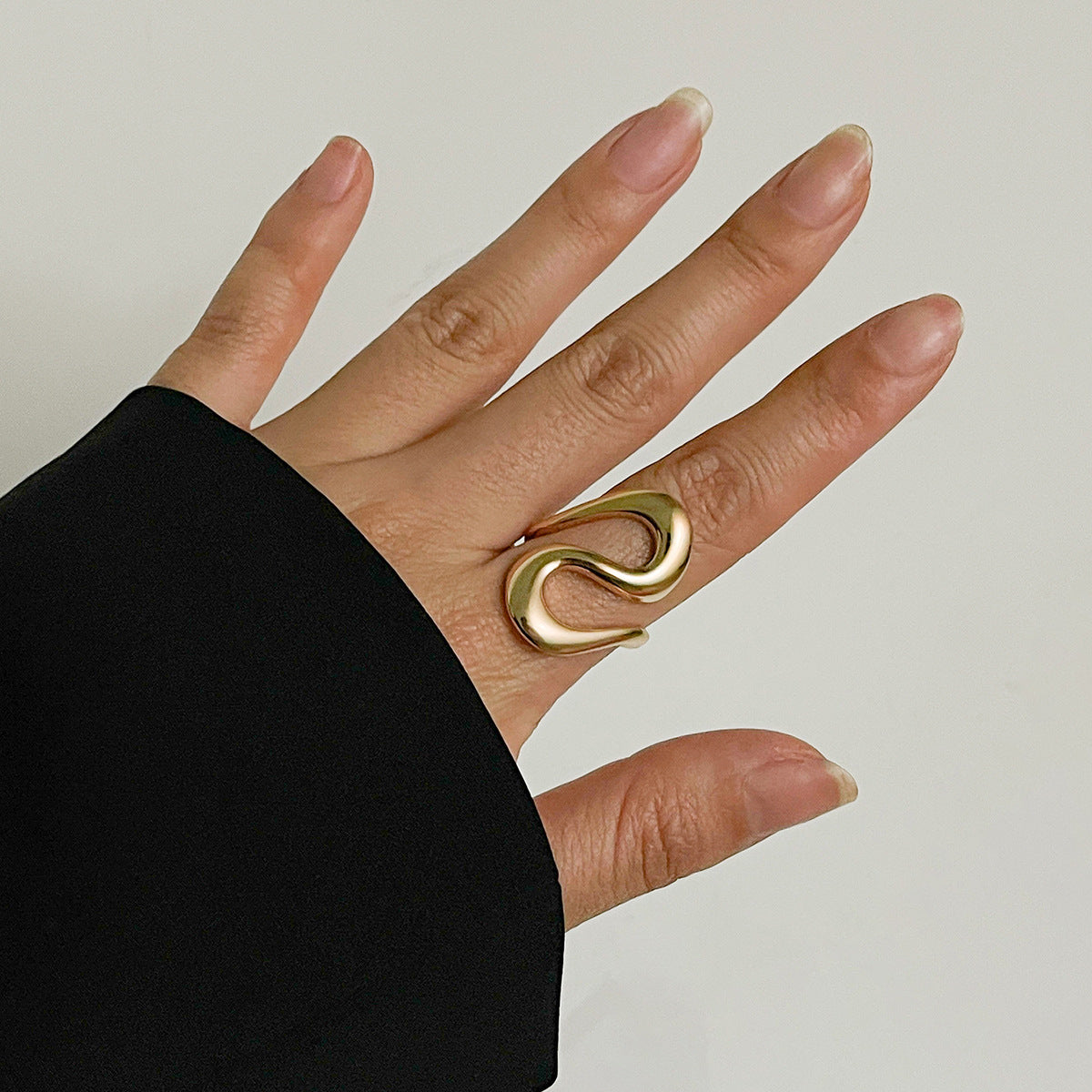 Fashion Geometry Pattern Liquid Metal Glossy Rings