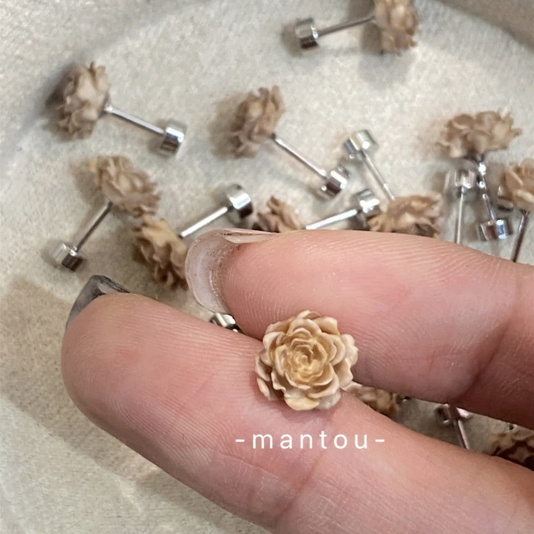 Simple Dry Rose Ear Bone Niche Earrings