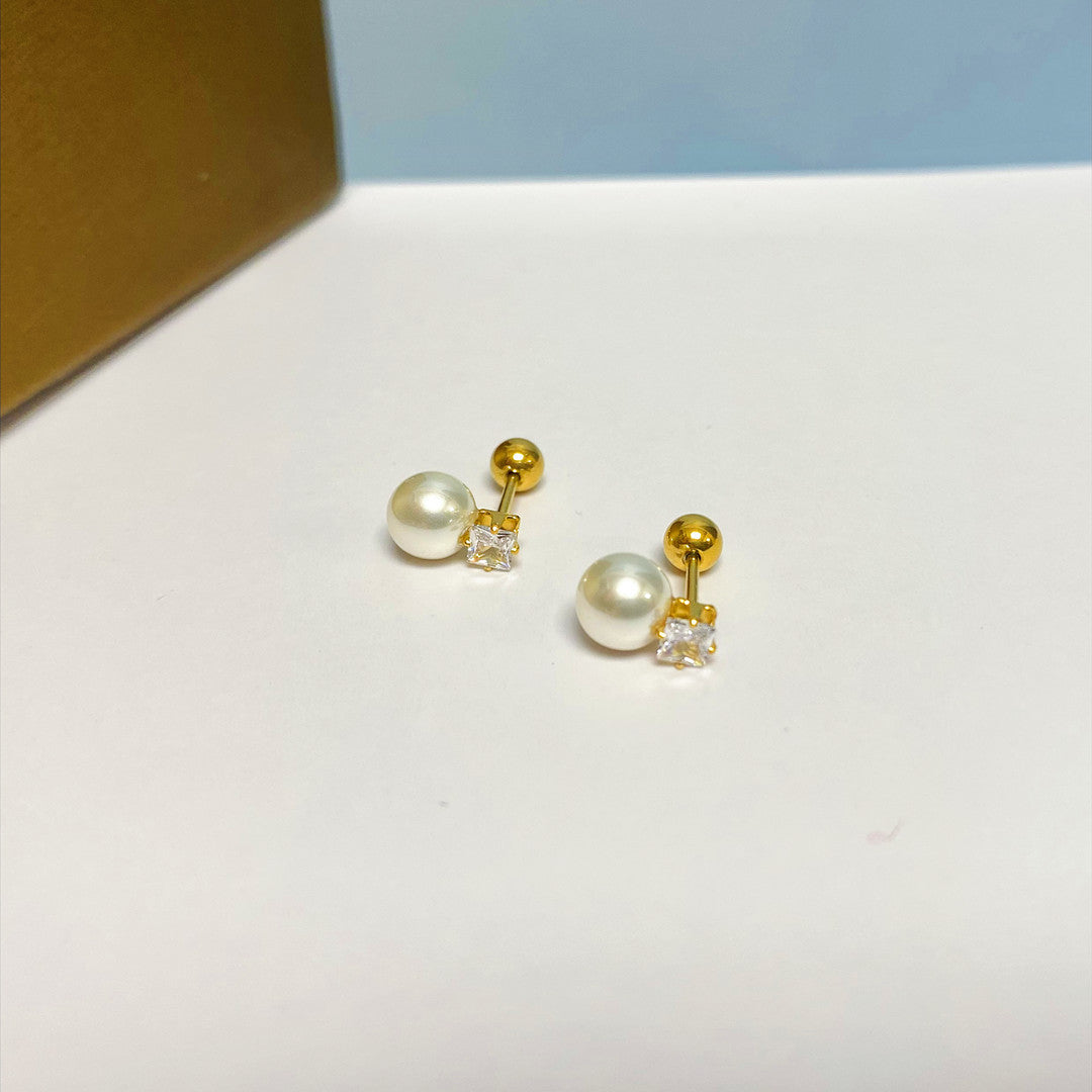 Women's Simple Small Golden Ear Bone Titanium Rings