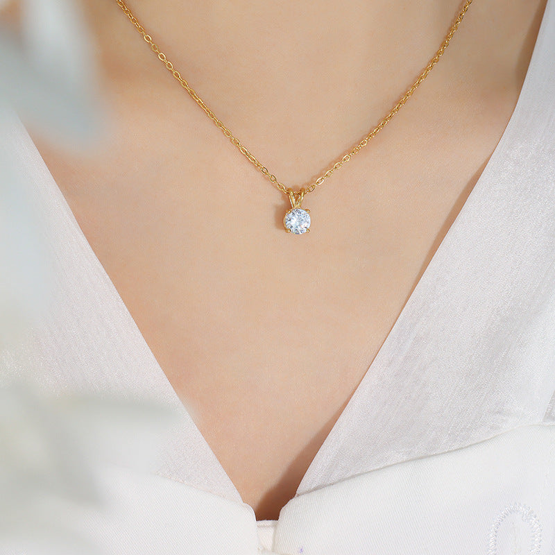 Women's Popular Shining Zircon Titanium Steel Regular Necklaces