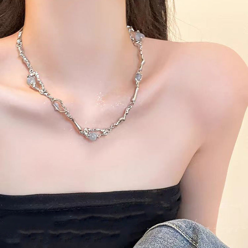 Element Female High Light Luxury Temperament Necklaces
