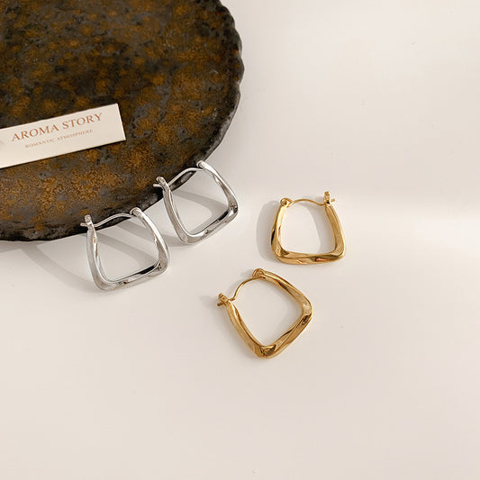 Women's Simple Temperament Ear Clip High-grade Niche Rings