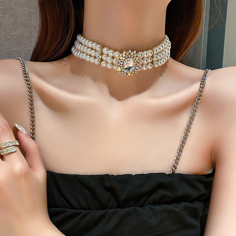 Twist Winding Pearl French Retro Fashion Elegance Clavicle Chain Necklaces