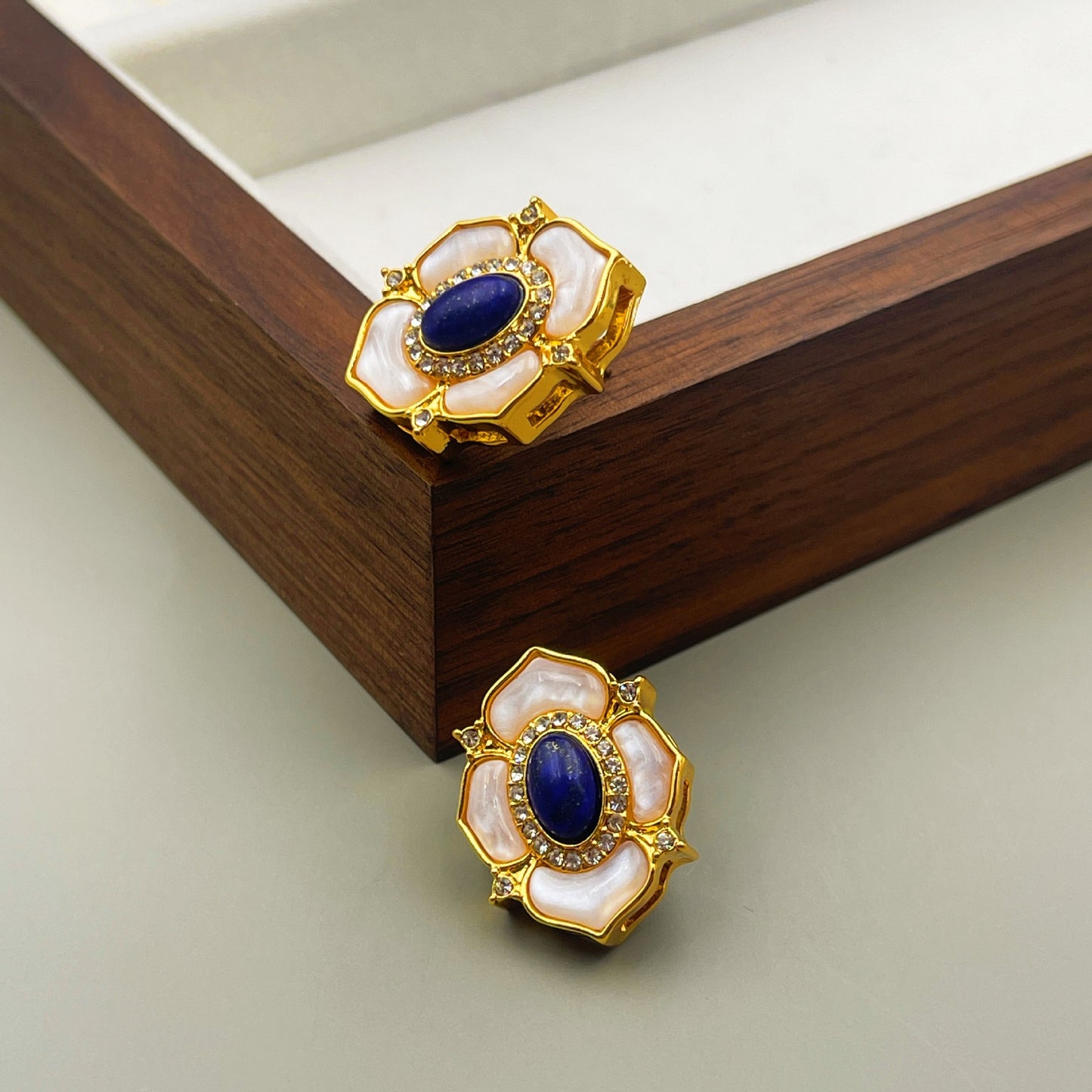 Sier Needle Archaic Simple Natural Lapis Earrings