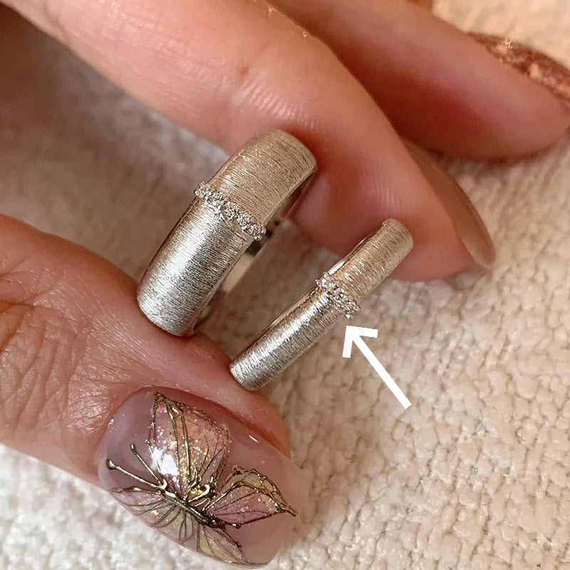 Opening Simple Twin Niche High-grade Light Rings