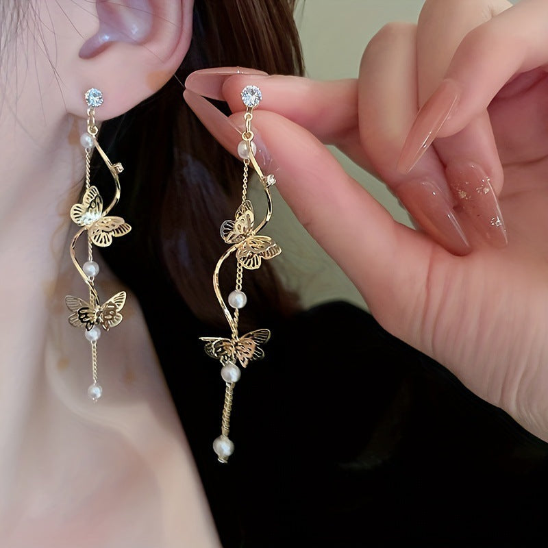 Needle Artificial Pearl Full Diamond Triangle Earrings