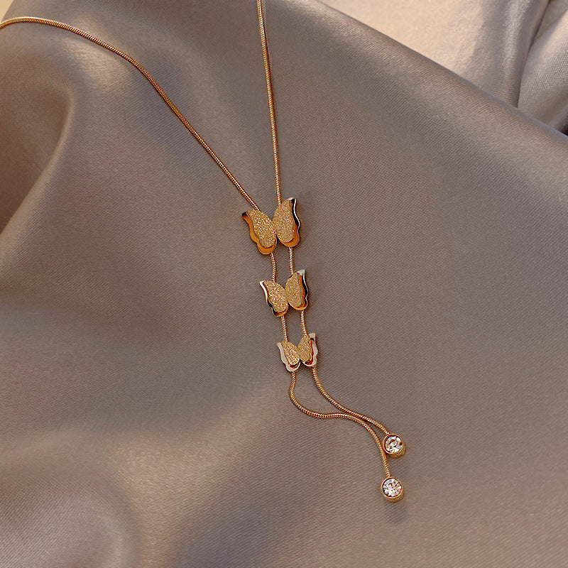 Female Clavicle Chain Temperament Wild Three-dimensional Gold Titanium Necklaces