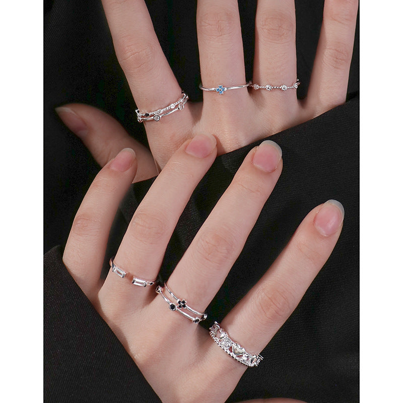 Women's Light Luxury Design Lightweight Flower Dot Rings