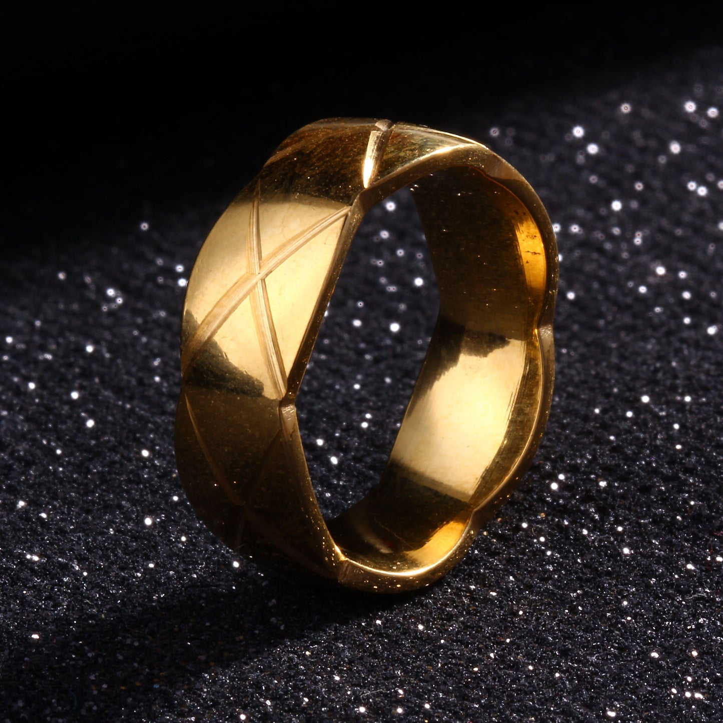Wavy Edge Batch Flower Diamond Stainless Rings