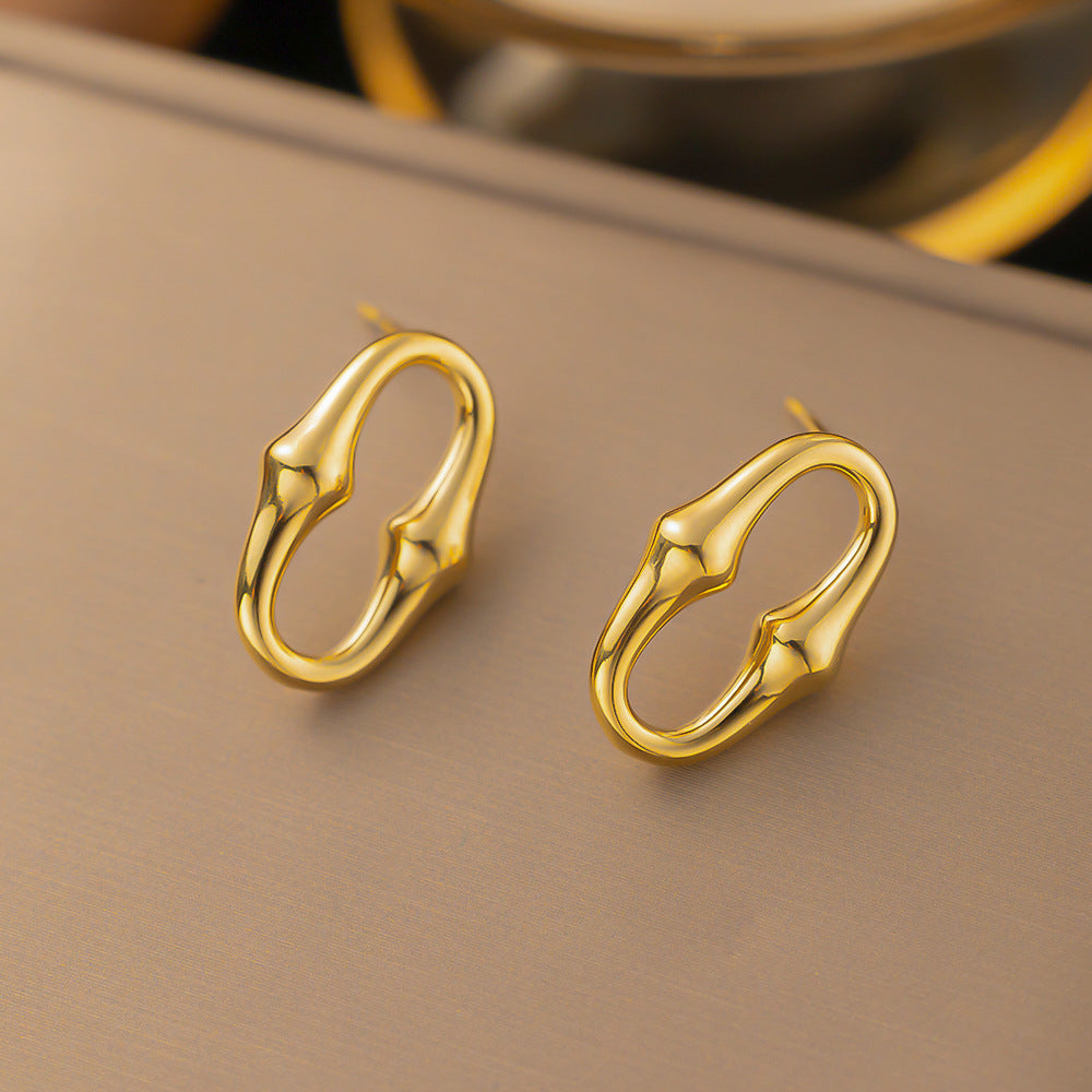 Women's Fashion Starry Titanium Steel Round Ear Earrings