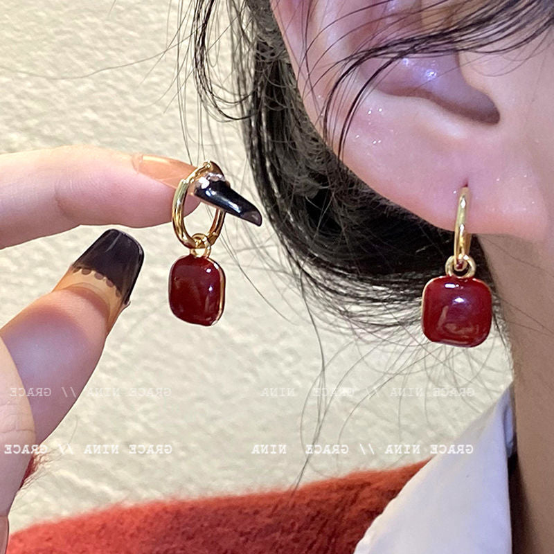 Women's Retro Love Cherry Wine High Sense Rings