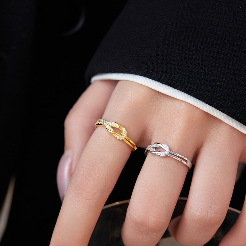 Women's Mobius Under Banyan Tree Simple Fashion Rings