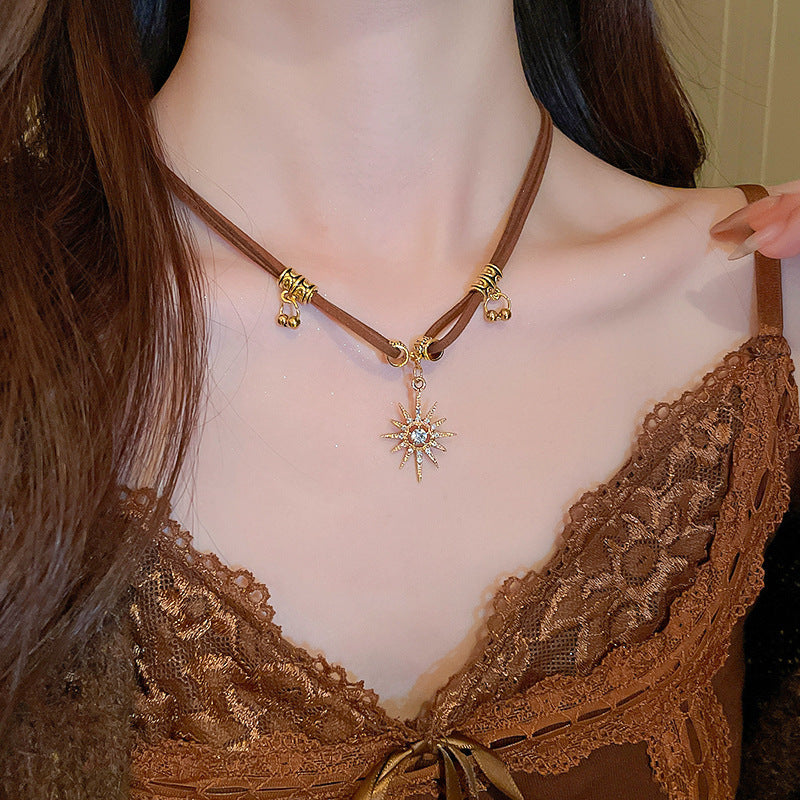 Women's Retro Fashion Long Sweater Chain Personalized Necklaces