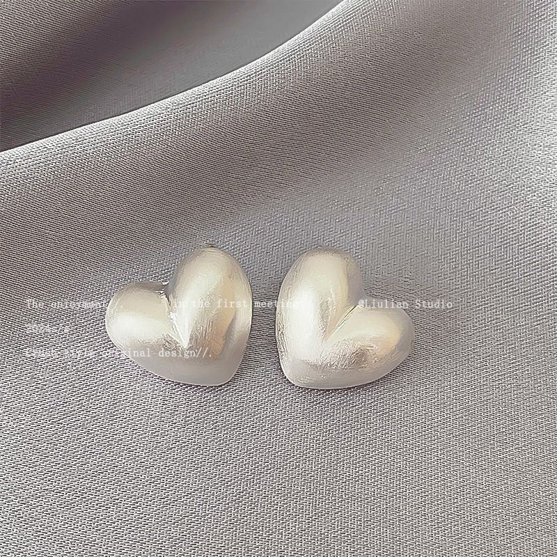 Women's Sier Simple Elegant Fashionable High-grade Niche Earrings