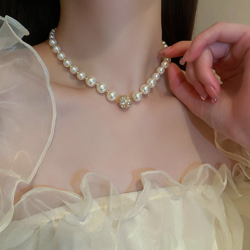 Twist Winding Pearl French Retro Fashion Elegance Clavicle Chain Necklaces
