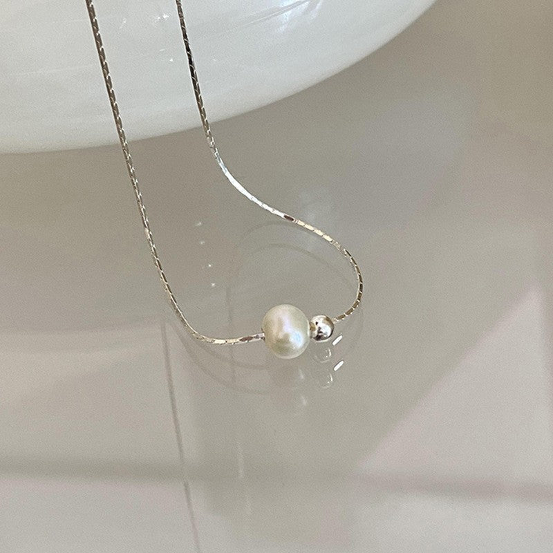 Women's Minimalist Pearl Design High-grade Clavicle Chain Necklaces