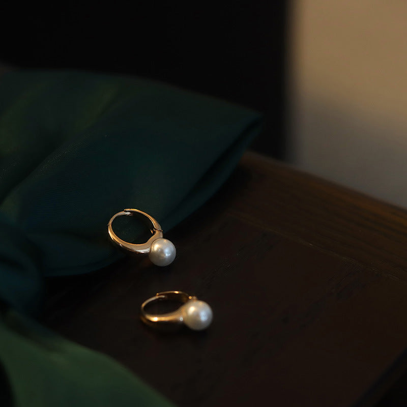 Women's Pearl High-grade Ear Simple Circle Clips Earrings