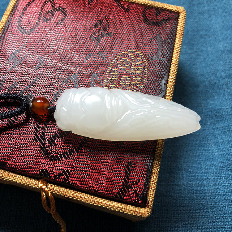 Women's & Men's Jade Color Know Make Great Coup Cicada Outer Pendants