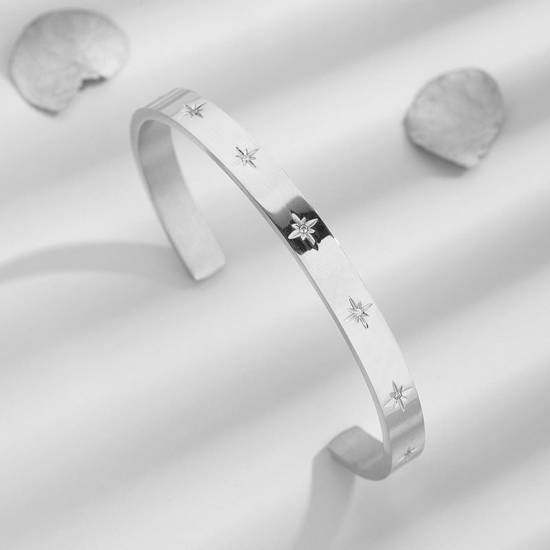 Women's Shaped Stainless Steel Stars Diamond Affordable Luxury Fashion Simple Bracelet