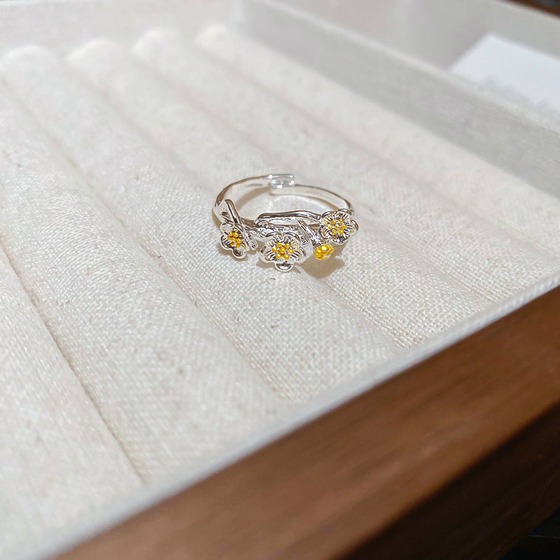 Women's Hollow Wave Geometric Open Trendy Design Rings