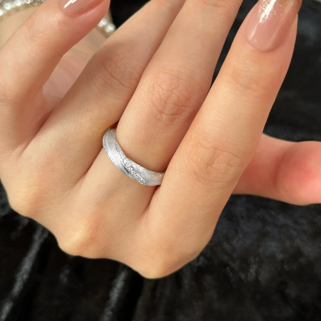 Style Brushed Rotating Twist Female Minority Fashion Rings